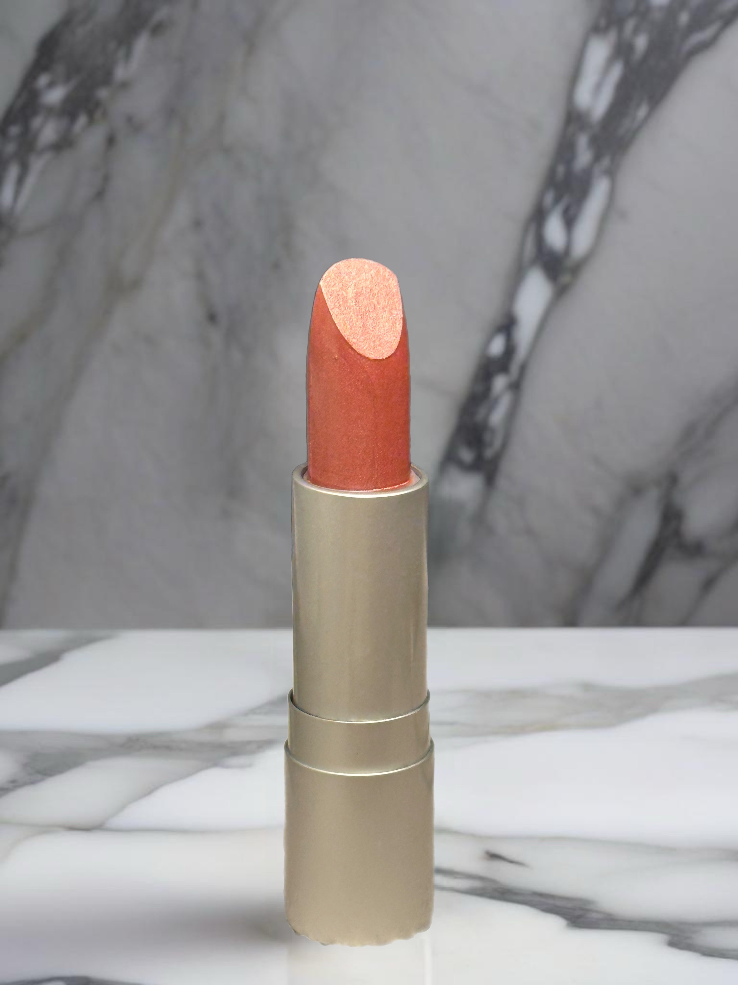 Lily's Color Lab Long Weekend Satin Lipstick – Lily's Color Lab